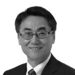 魚津市長 
村椿　晃